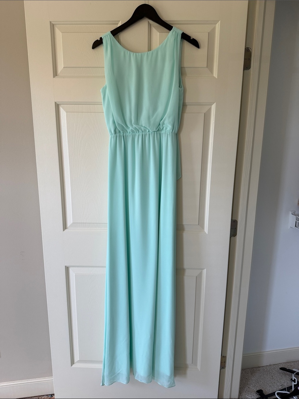 Joanna August Mint Green Sleeveless Chiffon Maxi Dress